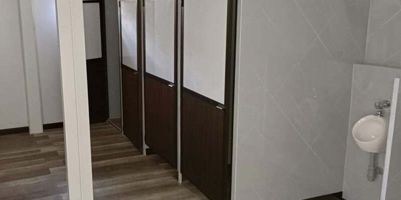 Contenedores Marítimos como Baterías de Baño